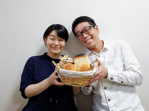 南砺市に移住されパン屋を開業する窪田夫妻。当日は起業について詳しくお話します。