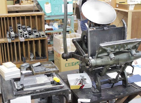 昔ながらの印刷の機械、かっこいい！