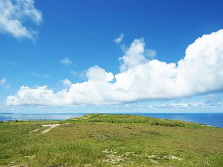 島の最西端マハナ展望台からの絶景