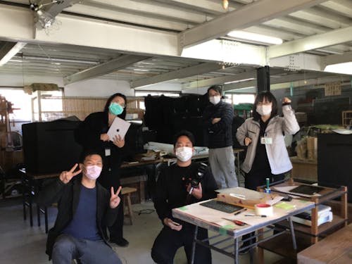 益子町の観光中心地に位置するオフィスでの作業風景