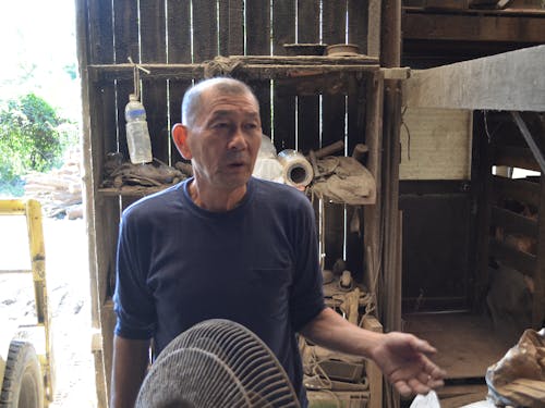 師匠となる『大自然本舗 えむてぃ』代表の津村さん