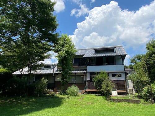 今回はこちらのお宅からお届けします