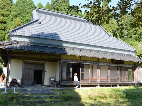 「やまぼうし」・・・古民家の雰囲気が感じられる(囲炉裏あり)