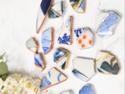 土の中にある歴史の欠片「じゃらんかけ」生まれ変わらせたのは移住したアクセサリー作家さん