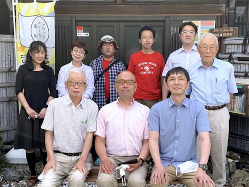 受入団体のNPOいいざかサポーターズクラブのメンバー