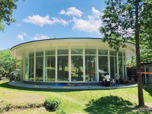 どんぐりbaseは森の中にあります!