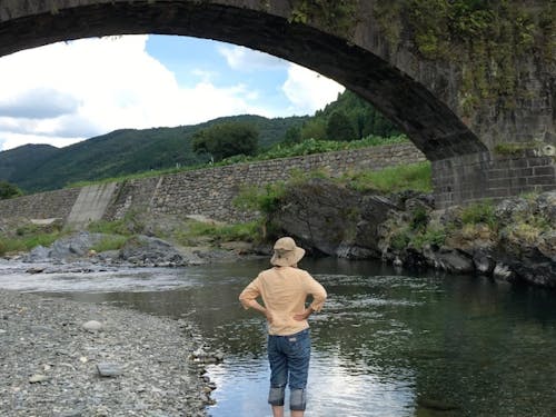 お試し居住の滞在場所近くにも川あります