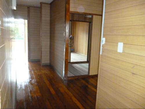 物件① 右側は入居に合わせて畳を入れます。