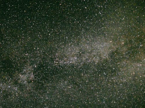 晴れた夜は星がたくさん見えるかも!