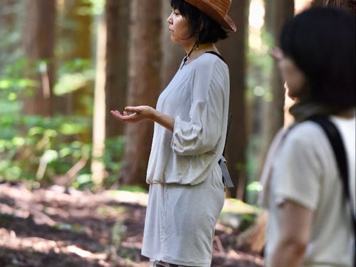 森と呼吸を合わせる。