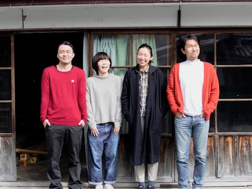 はぎ地域資産株式会社のみなさん(小川さん:左から2番目)