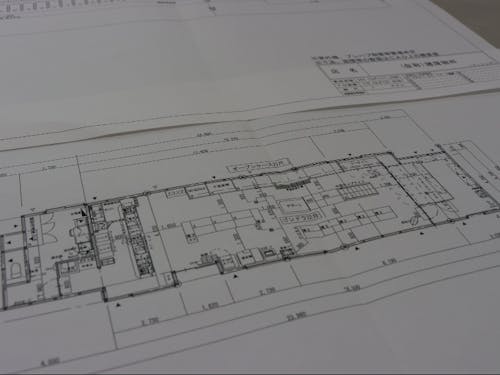店舗設計図。店舗2階の活用案を検討中。