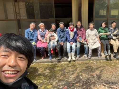 いつも人に囲まれがち。