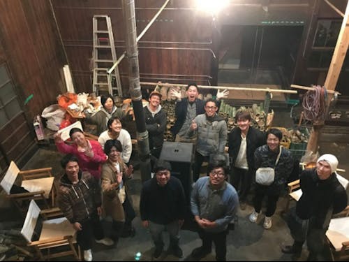 起業家が集う“下田社長会”は、下田で古民家やカフェ、レストランをはじめたメンバーたちがいます。