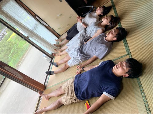 開放感MAX!風通しのいい部屋の畳でお昼寝!