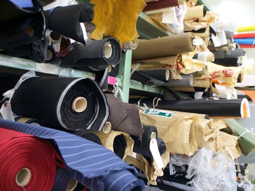 市内鞄企業の協力で、材料費はかかりません!