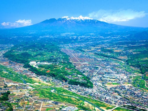 韮崎のまちを上空から