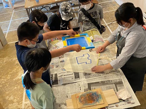 地元の小学生とものづくり!