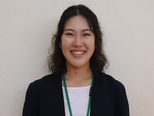 松野町協力隊の松本さん。道の駅を中心とした観光振興が主な活動。