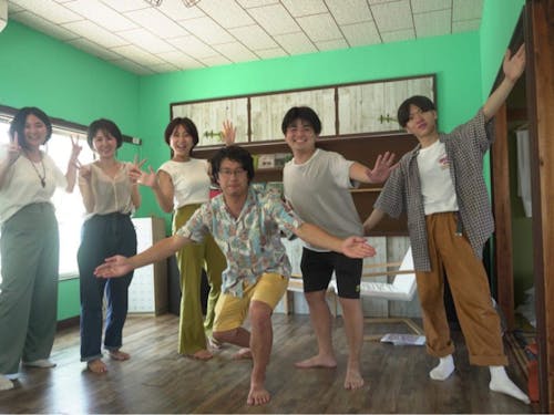 これはローカルキャンパスで集まった運営スタッフ陣と僕のすしざんまい。