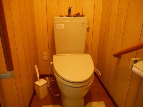 トイレはリフォーム済。水洗、洋式トイレです。