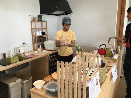 コーディネーターの長砂も2回ほど「おにぎり屋さん」でランチ出店しました