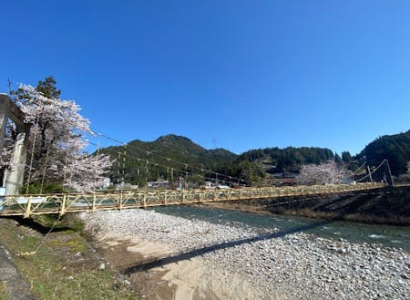 浦川キャンプ村へ繋がる橋