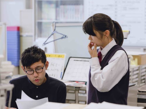 “三日市ラボ”というコワーキングスペースが主な活動拠点です。担当する高校の職員室の中にも席をつくっていただいており、そちらに出勤することもあります。カリキュラムをつくっていくために、先生方との密なコミュニケーションは欠かせません。