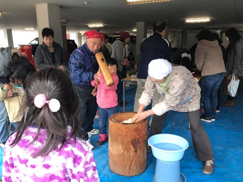 農と食を育む会の餅つき大会