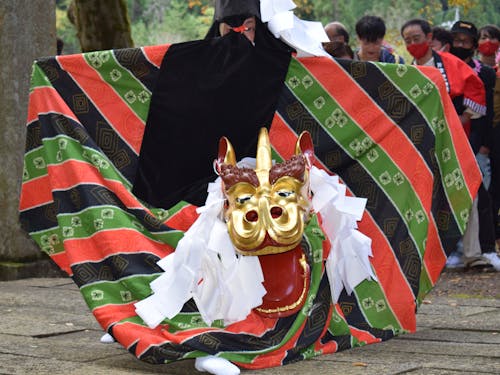 智頭町 虫井神社の麒麟獅子舞