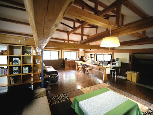 牛舎を改装し、農泊を経営する「蔵森」