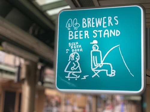 アーティストデザインのポップでかわいい看板