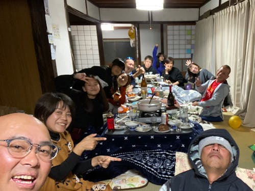 地域住民の皆さんと鍋パーティー!