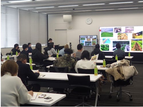 若手農家の勉強会に農業スクール生も参加