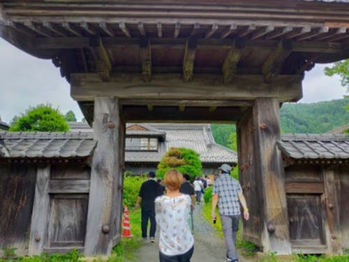 実際に地域に行き、本質的な課題や魅力的な資源の可能性を捉え、事業計画へ。