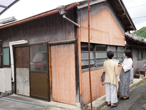町内に点在する空き家は約400棟にものぼります。