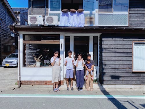 掃除の合間に記念写真