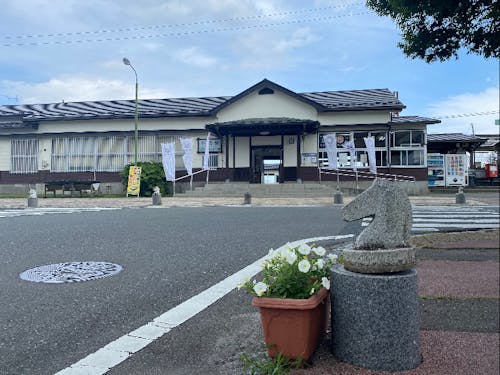 JR常磐線「小高」駅前の様子