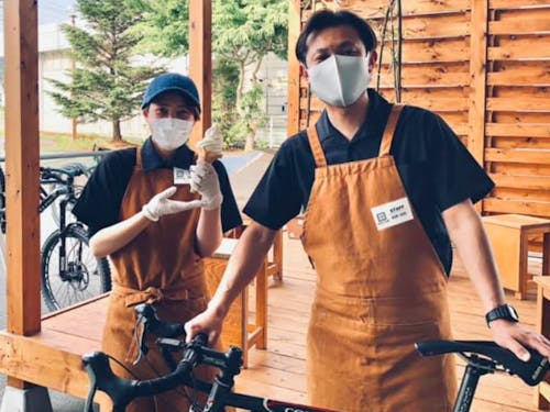 私たちと一緒に働きましょう!