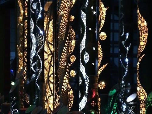 ちいきの皆さんと、竹のあかりイベントを行いました。