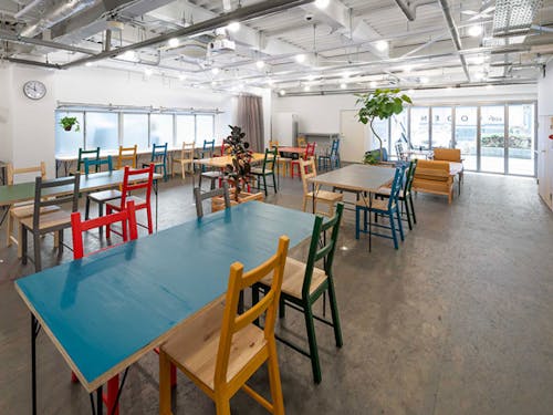 コワーキングスペース&シェアオフィス〈=ODEN〉先輩移住者との交流も