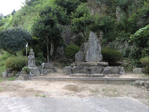 明木の恩人彦六・又十郎碑（明木）　