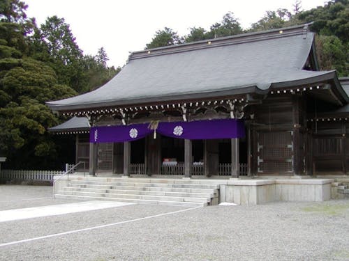 今年御創建80周年を迎える「隠岐神社」