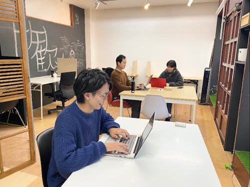 コワーキングスペースSEKEN内の様子2