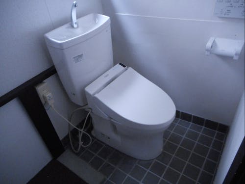 トイレ・浴室はリフォーム済♪