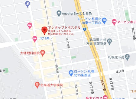 札幌の北海道大学に近い北18条エリアに位置する。地下鉄北18条駅から徒歩1分。