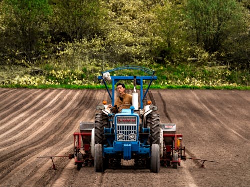 お試し暮らしで農業体験も