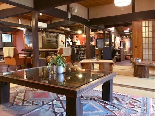 ギャラリー・アトリエとしても運営されている定住コンシェルジュのお宅も訪問できちゃいます！