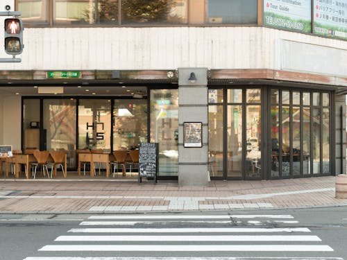 拠点はコラーニングスペースHLS弘前