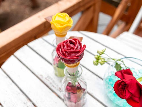 あつみ温泉ばら園で販売 ばらアイス